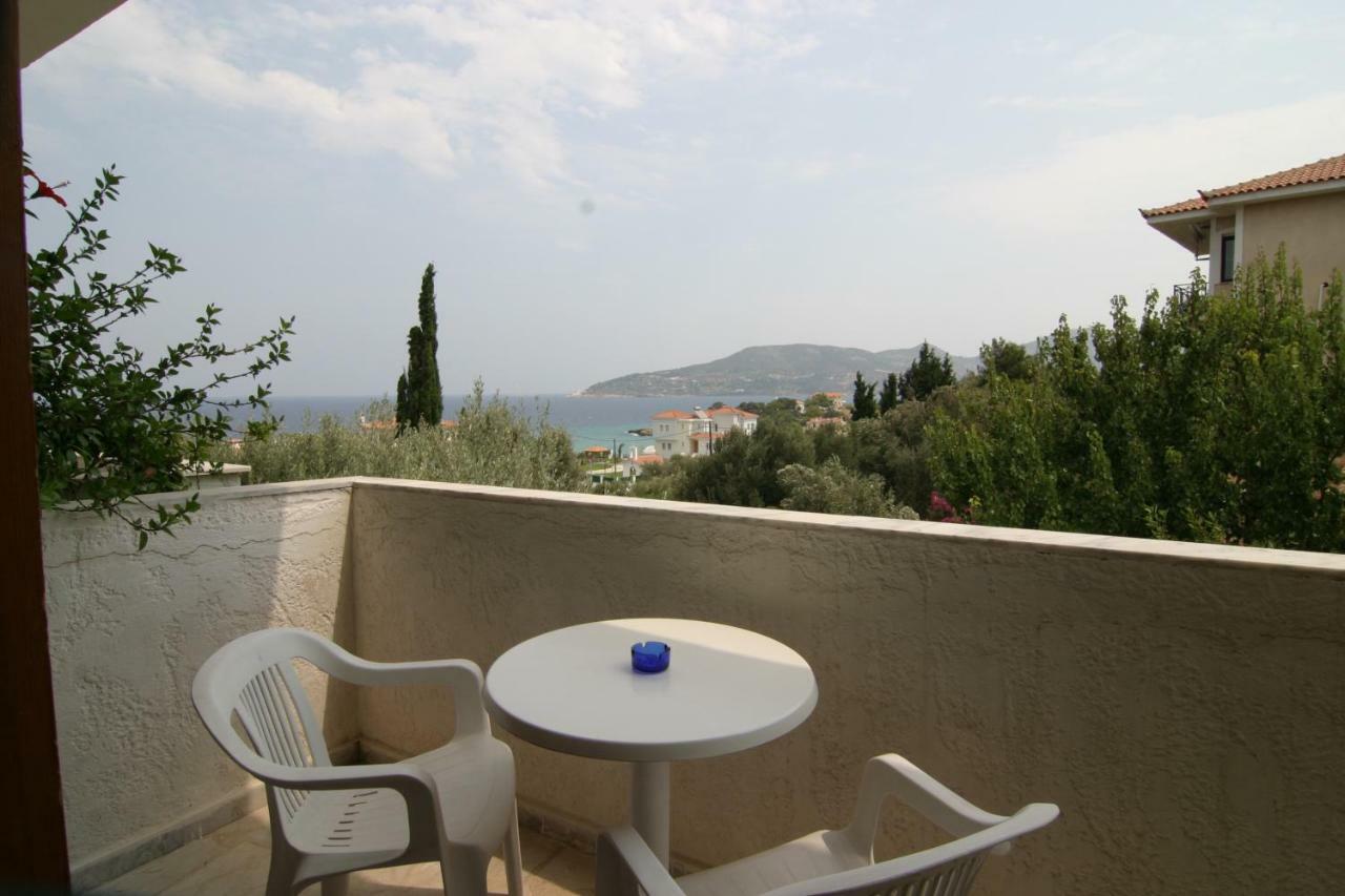 Kedros Hotel Samos Island Exteriör bild